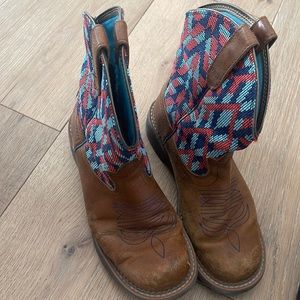 Ariat boots leather tapestry southwestern style